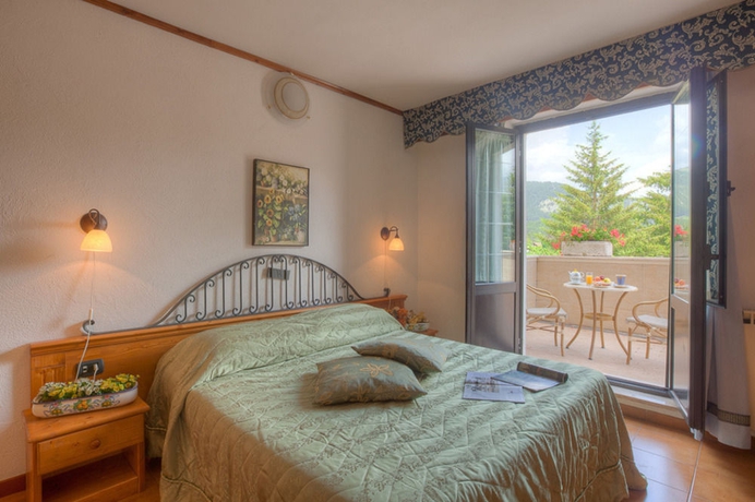 Imagen de la habitación del Hotel Iris, Pescasseroli. Foto 2