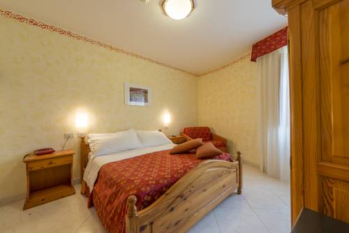 Imagen de la habitación del Hotel Iris, Roccaraso. Foto 4