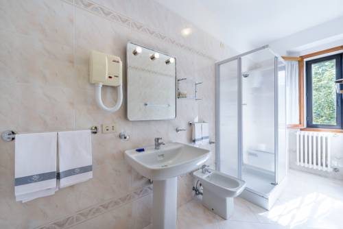 Imagen de la habitación del Hotel Iris, Roccaraso. Foto 11