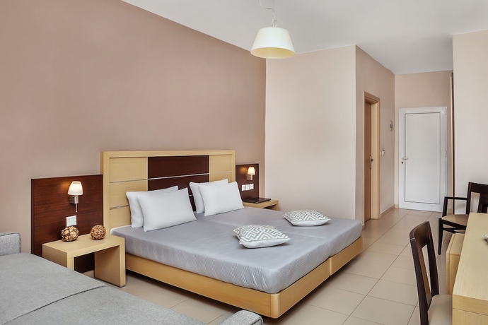 Imagen de la habitación del Hotel Iris, Siviri. Foto 2