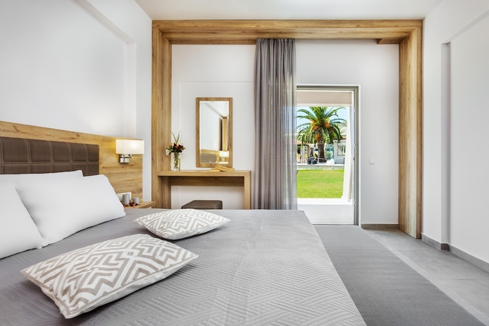 Imagen de la habitación del Hotel Iris, Siviri. Foto 4