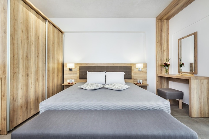 Imagen de la habitación del Hotel Iris, Siviri. Foto 5