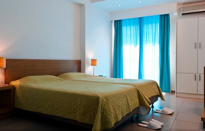 Imagen de la habitación del Hotel Iris Skiathos. Foto 20