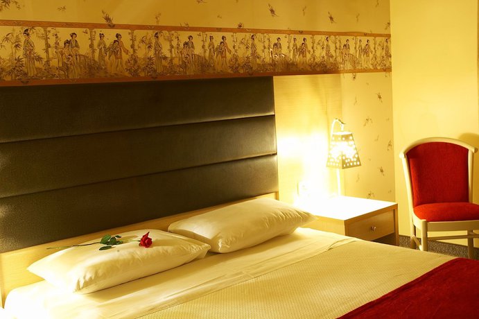 Imagen de la habitación del Hotel Iris, Thermi. Foto 4