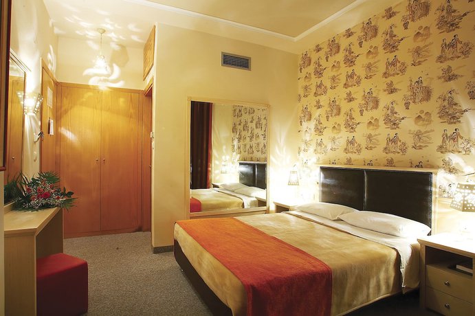 Imagen de la habitación del Hotel Iris, Thermi. Foto 6