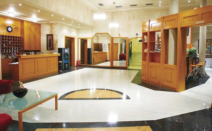 Imagen de los interiores del Hotel Iris, Thermi. Foto 17