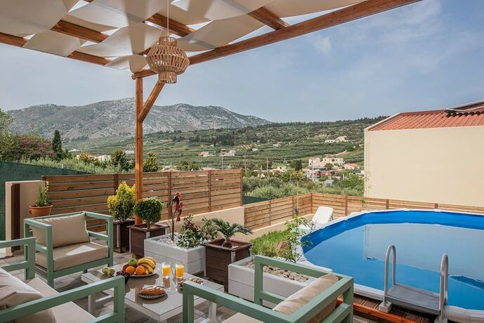 Imagen general del Hotel Iris Villas Complex - Archanes Crete. Foto 8