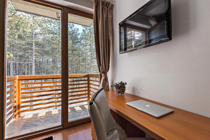 Imagen general del Hotel Iris, Zlatibor. Foto 1