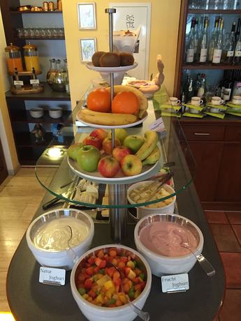 Imagen del bar/restaurante del Hotel Iris am See. Foto 5