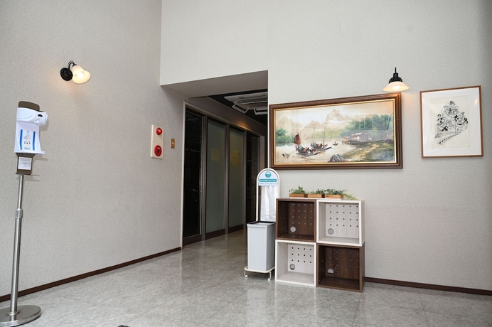 Imagen de los interiores del Hotel Iris in Chiryu. Foto 12