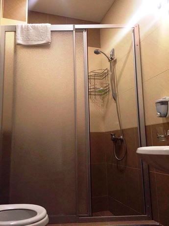 Imagen de la habitación del Hotel Irise. Foto 5