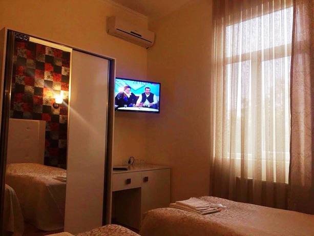 Imagen de la habitación del Hotel Irise. Foto 7