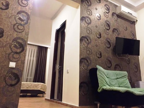Imagen de la habitación del Hotel Irise. Foto 13