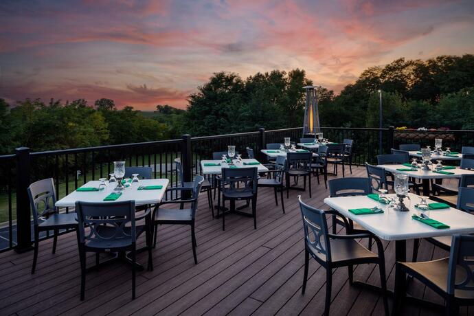 Imagen general del Hotel Irish Cottage Inn & Suites. Foto 29