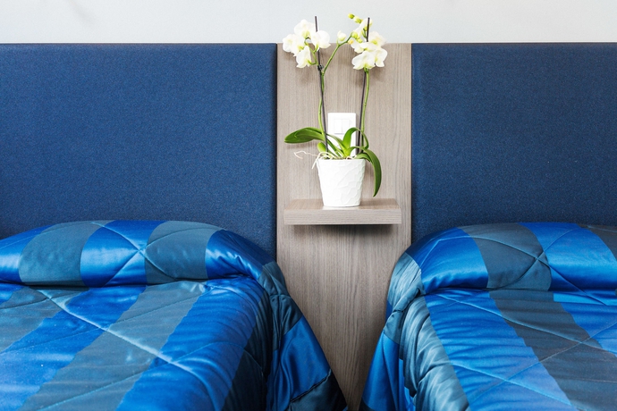 Imagen de la habitación del Hotel Irlande. Foto 8