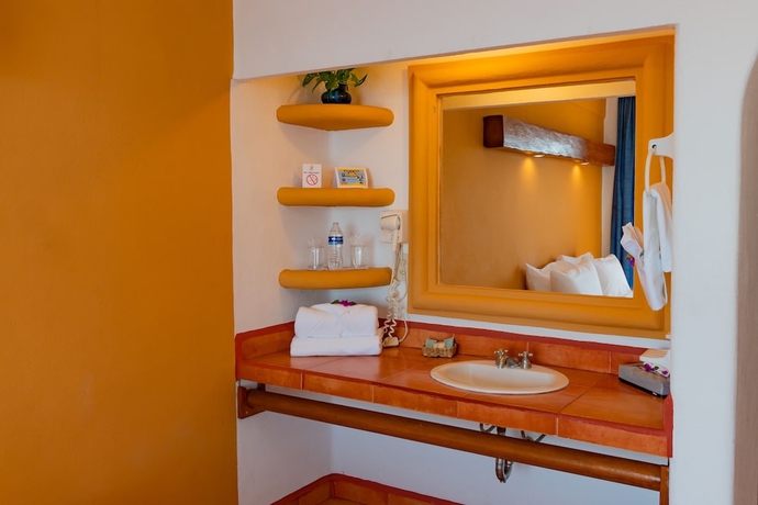 Imagen de la habitación del Hotel Irma. Foto 10