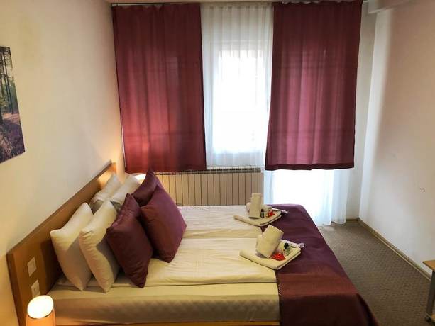 Imagen de la habitación del Hotel Irmak. Foto 13