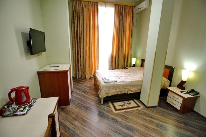 Imagen de la habitación del Hotel Irmeni. Foto 2