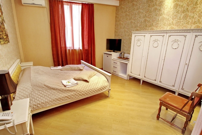 Imagen de la habitación del Hotel Irmeni. Foto 11