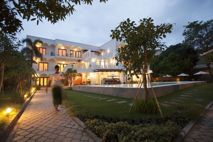 Imagen de los exteriores del Hotel Iroha Garden & Resort. Foto 12