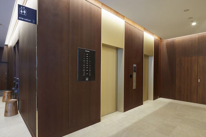 Imagen de los interiores del Hotel Iroha Grand. Foto 17