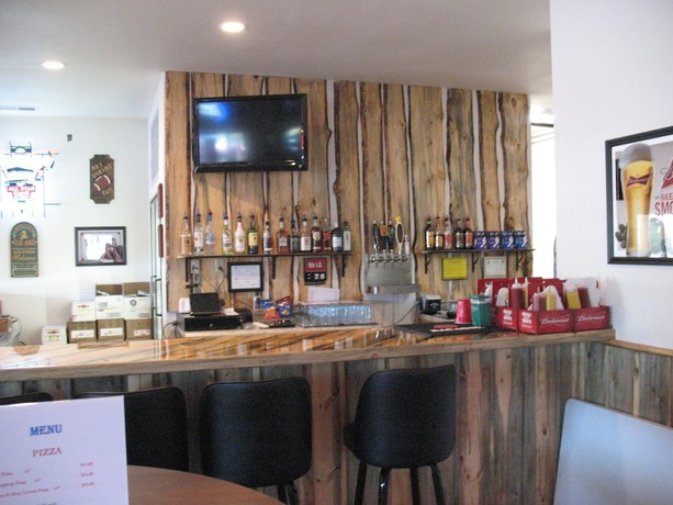 Imagen del bar/restaurante del Hotel Iron Horse Inn. Foto 11