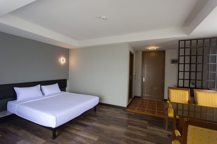 Imagen de la habitación del Hotel Iron Resortandhotel. Foto 8