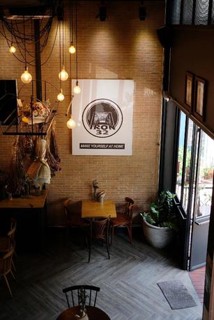 Imagen de los interiores del Hotel Iron32 Hotel. Foto 5