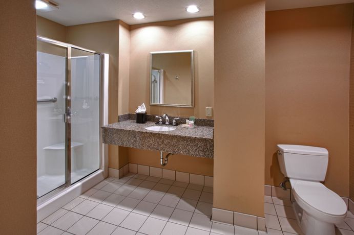 Imagen de la habitación del Hotel Ironwood Lodge, Lake Elmo, Series by Marriott. Foto 7