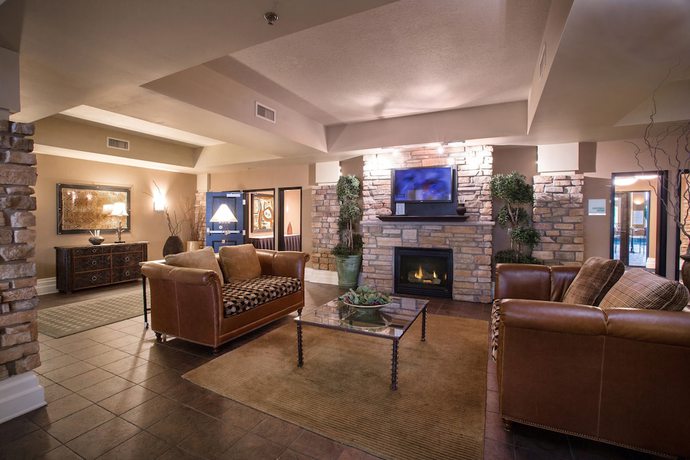Imagen de los interiores del Hotel Ironwood Lodge, Lake Elmo, Series by Marriott. Foto 19