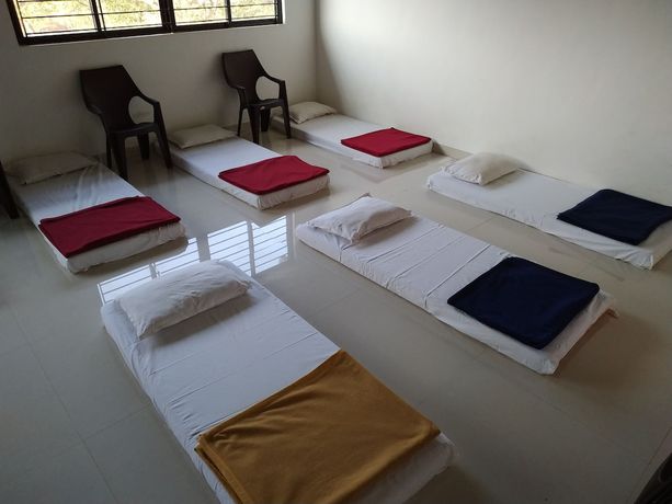 Imagen de la habitación del Hotel Iroomz Gananjaya - Hostel. Foto 6