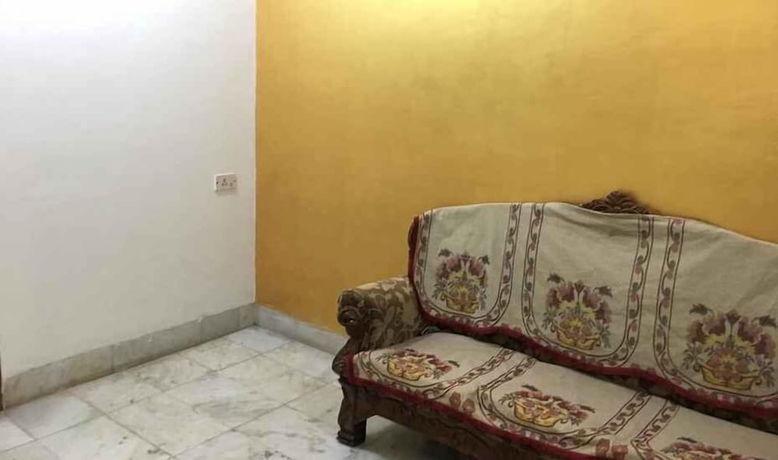 Imagen de los interiores del Hotel Iroomz Shanbhag Towers International. Foto 14