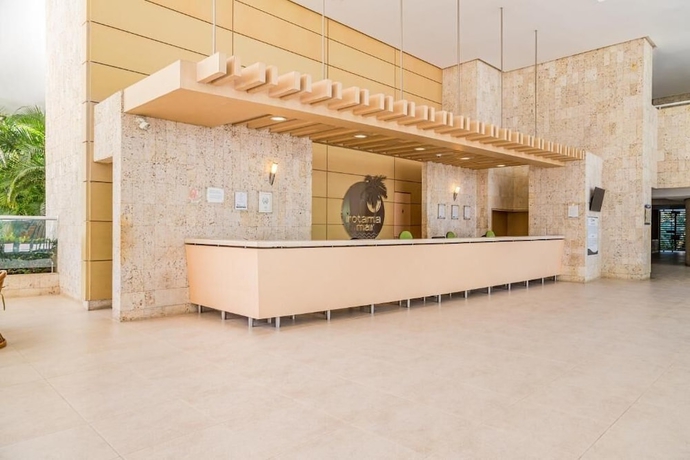 Imagen de los interiores del Hotel Irotama Del Mar. Foto 15
