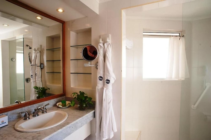 Imagen de la habitación del Hotel Irotama XXI. Foto 13