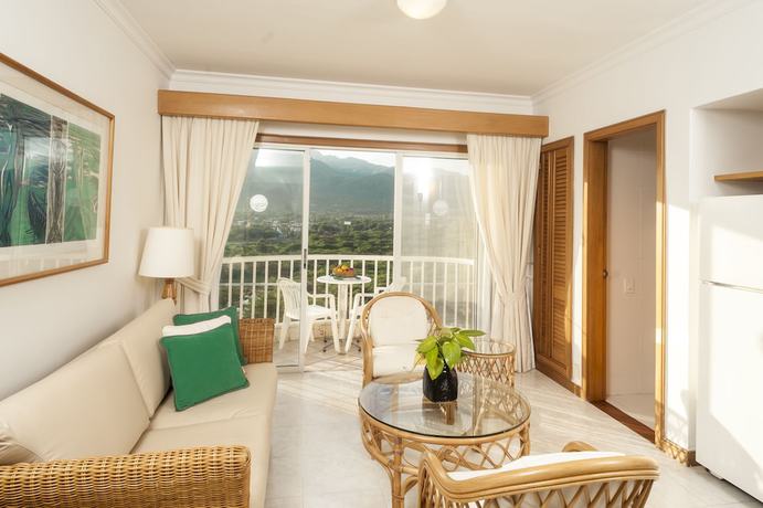 Imagen de la habitación del Hotel Irotama del Sol. Foto 14