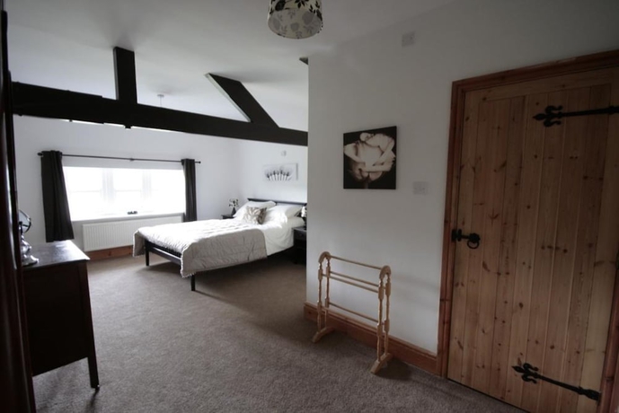 Imagen de la habitación del Hotel Irton Hall. Foto 17