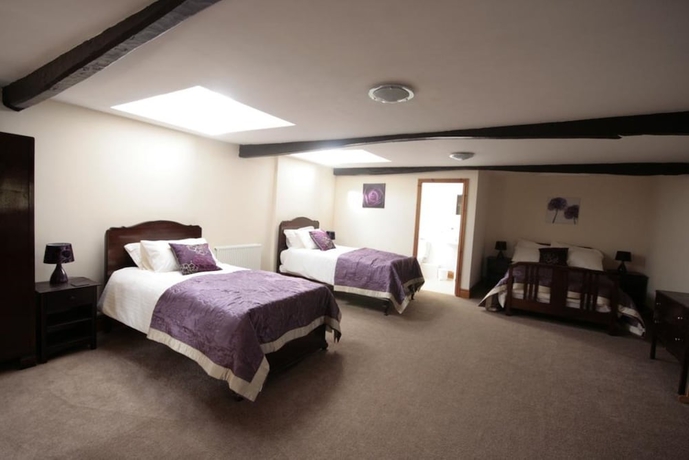 Imagen de la habitación del Hotel Irton Hall. Foto 18
