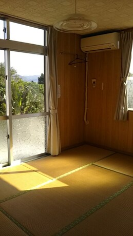 Imagen de la habitación del Hotel Irumoteso. Foto 7