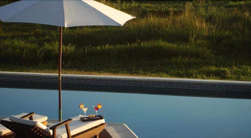 Imagen de la piscina del Hotel Irupe Lodge. Foto 18