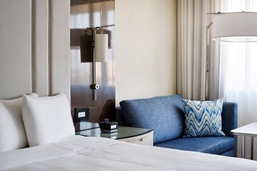 Imagen de la habitación del Hotel Irvine Marriott. Foto 6