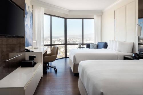 Imagen de la habitación del Hotel Irvine Marriott. Foto 12