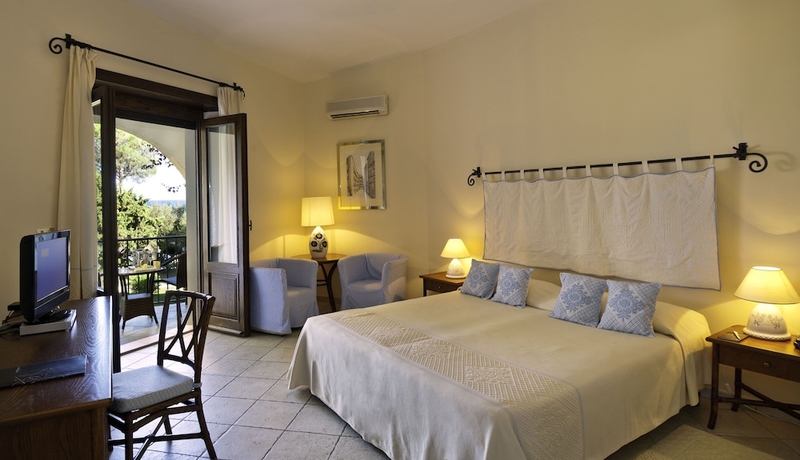 Imagen de la habitación del Hotel Is Morus Relais. Foto 4