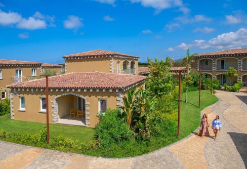 Imagen general del Hotel Is Serenas Badesi Resort. Foto 5