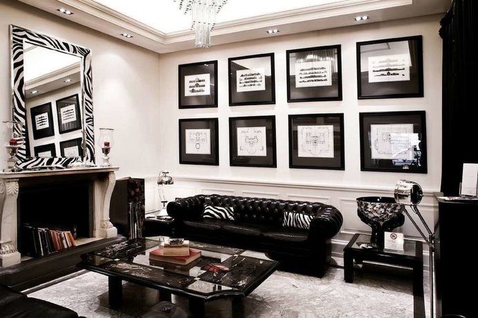 Imagen del bar/restaurante del Hotel Isa. Foto 2