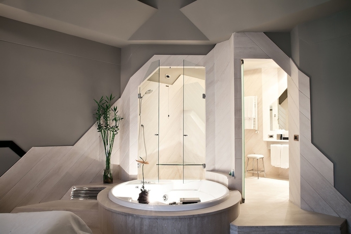 Imagen de la habitación del Hotel Isa. Foto 15