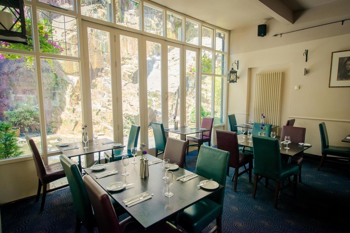 Imagen del bar/restaurante del Hotel Isaacs Cork City. Foto 3