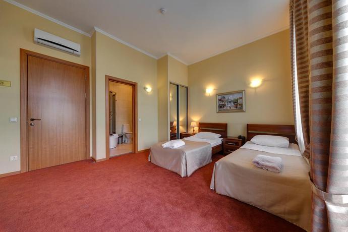 Imagen general del Hotel Isaak. Foto 8