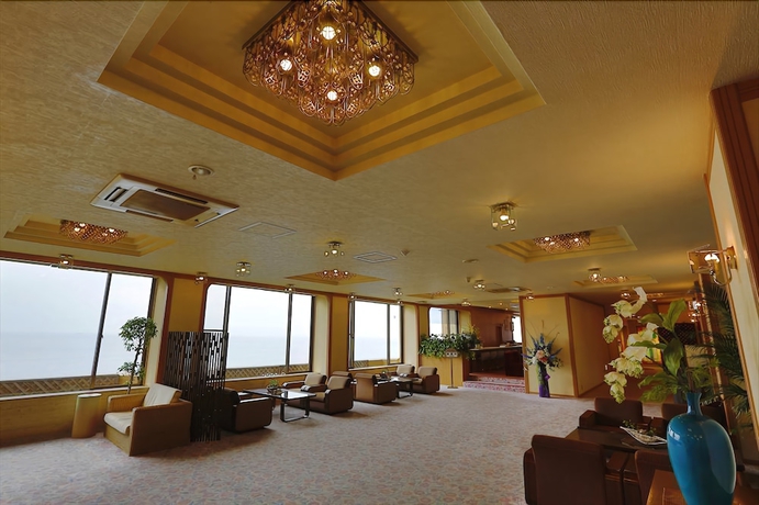 Imagen de los interiores del Hotel Isaba. Foto 18