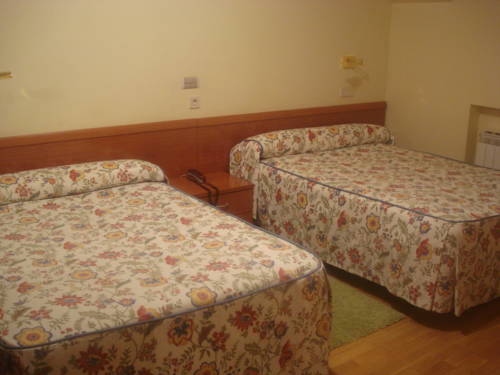 Imagen de la habitación del Hotel Isabel, Briviesca. Foto 3