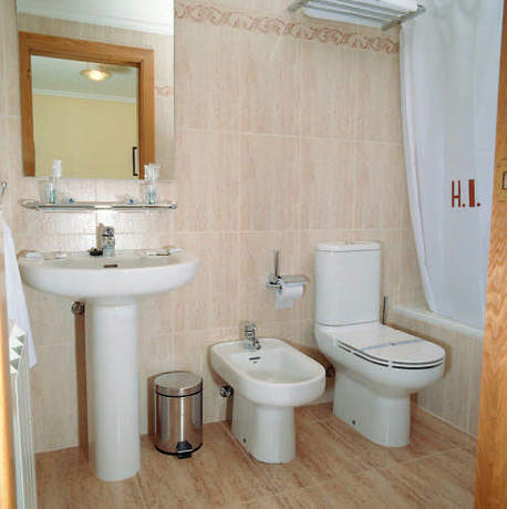 Imagen de la habitación del Hotel Isabel, Briviesca. Foto 9